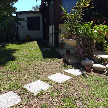 Brezza Di Mare In Con Giardino E ,casa Vacanze Al Mare Villa