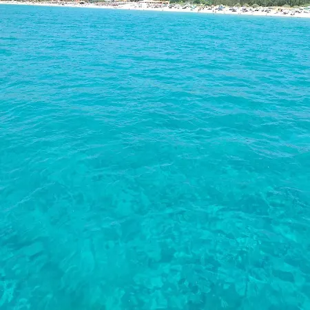 Brezza Di Mare In Con Giardino E ,casa Vacanze Al Mare * Quartu SantʼElena