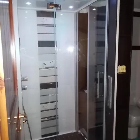 Brezza Di Mare In Con Giardino E ,casa Vacanze Al Mare * Quartu SantʼElena