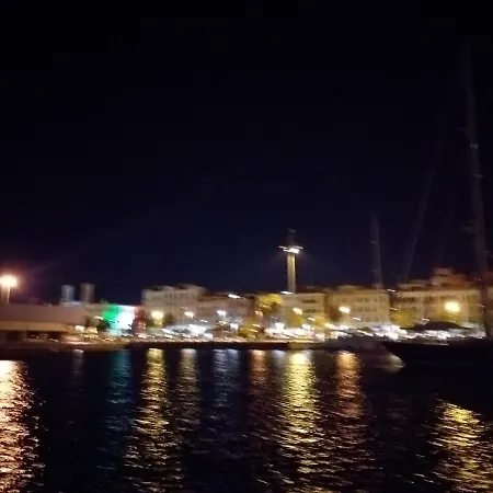 Brezza Di Mare In Con Giardino E ,casa Vacanze Al Mare Vila Quartu SantʼElena